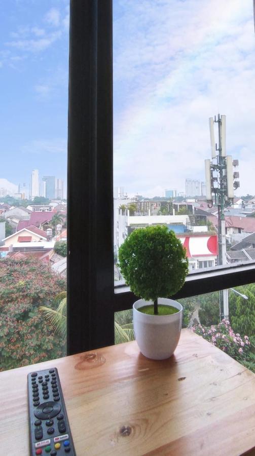 מלון ג'קרטה Nyenyak Mrt Lebak Bulus Simatupang מראה חיצוני תמונה
